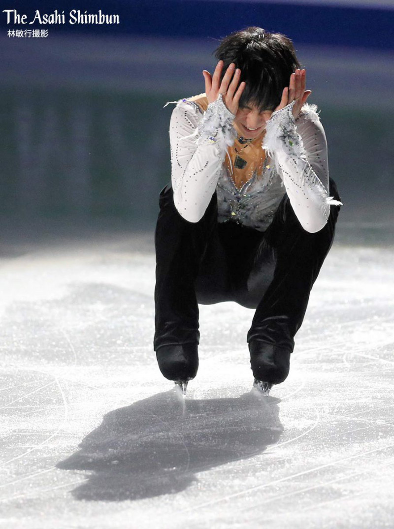 羽生結弦はエキシビション 星降る夜 で可愛い天使になった 羽生結弦ファンブログ 氷の城